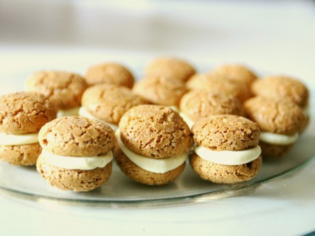 Crema Mandorle per farciture kg 1