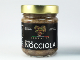 Pesto di nocciole